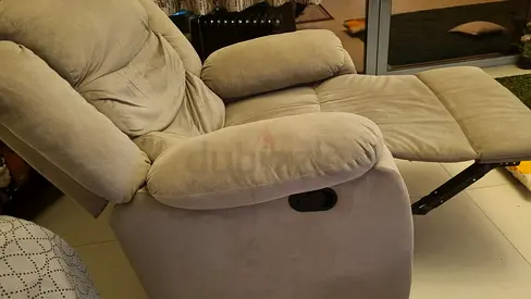Recliner single