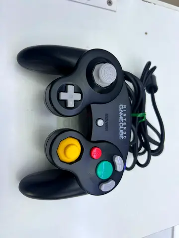 Nintendo GameCube Controller - Great Condition!