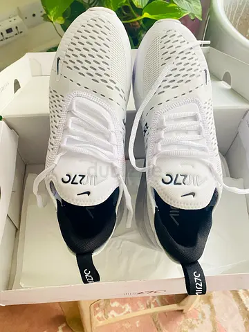 Nike Air Max 270 white Men shoe