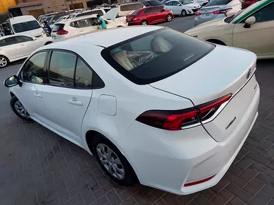 2022 Toyota COROLLA photo 9