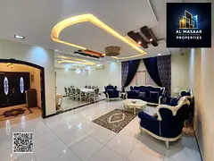 For sale: Luxury corner villa in Al Rawdah 1, opposite the mosque, with an external annex. Price inc