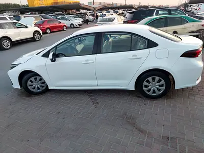 2022 Toyota COROLLA photo 12
