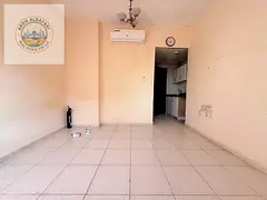 VERY SPACIOUS STODIO WITH SEPARATE KITCHEN READY TO MOVE APARTMENT ON RODE BULDING NEAR TO SCHOOL