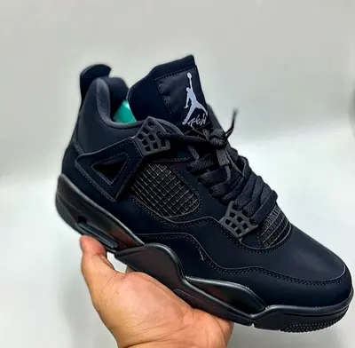 Stylish Black Air Jordan 4 Sneakers