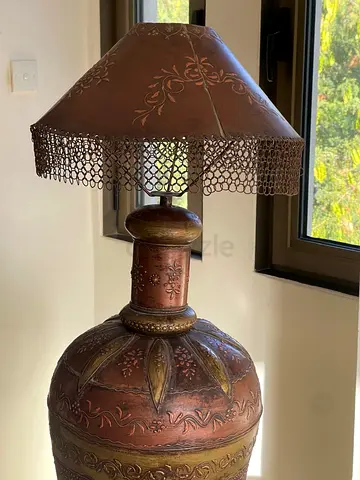 Elegant Brass Floor Lamp with Intricate Design
