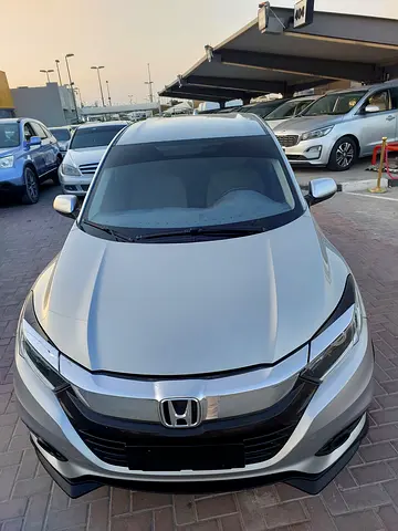 صورة 15 لـ 2022 Honda HR-V