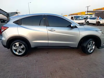 صورة 3 لـ 2022 Honda HR-V