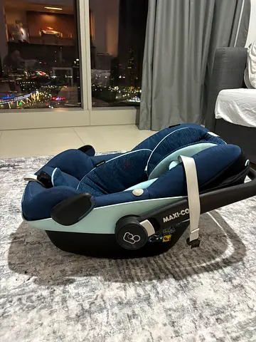 Maxi-Cosi Pebble Pro i-Size – Excellent Condition