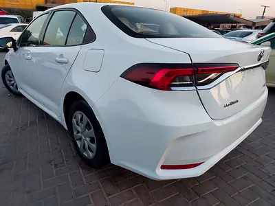 2022 Toyota COROLLA photo 10