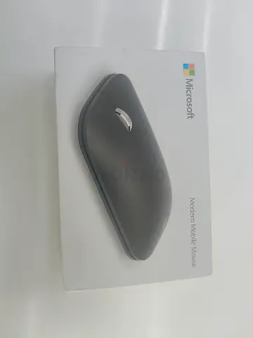 Microsoft Modern Mobile Mouse - Sleek and Portable