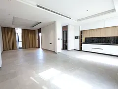 5 BADROOMS with maid VILLA READY TO SHIFT GREAT OFFER ONLY 170K ALL MASTER BADROOMS