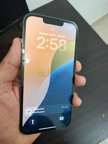 Apple iPhone in Excellent Condition