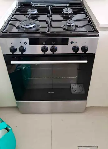 .Siemens 4 Burner Full Gas Cooker Range Size 60cm