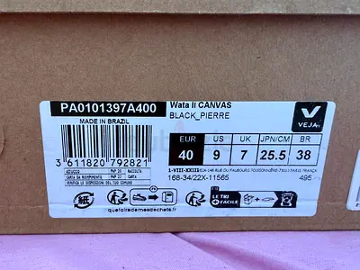 Never Used Veja Sneakers - Stylish and Comfy