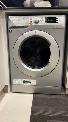 Indesit innex washing machine front load 9kg