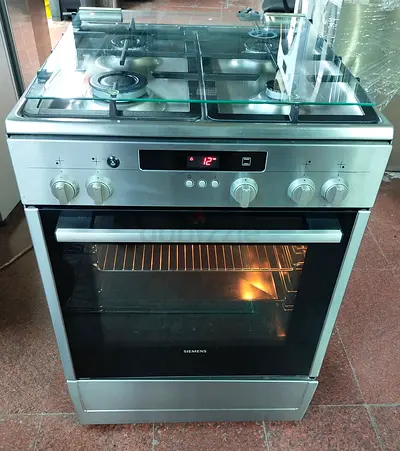 Siemens Digital 4 Burner New model Gas Cooker Range. 60cm