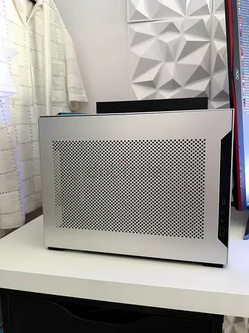 Lian li mini case for pc