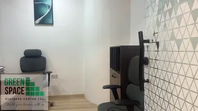 Fully Furnished Offices and Desk Space Available on very Good Price