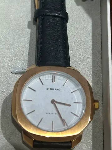 Stylish Gold and Black Leather Watch