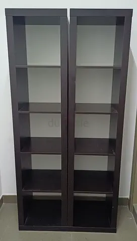 Sturdy Bookcase with Multiple Shelves