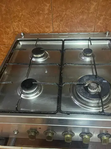Used Four Burner Gorenje Gas Stove in Great Condition with cylinder