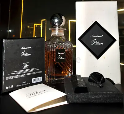 Kilian Paris Intoxicated Eau De Parfum Carafe (250ml) - Personal Collection, Boxed