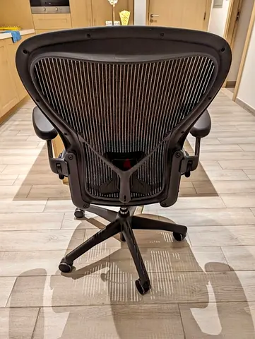 Herman Miller Aeron Chair Fully Adjustable Perfect Condition