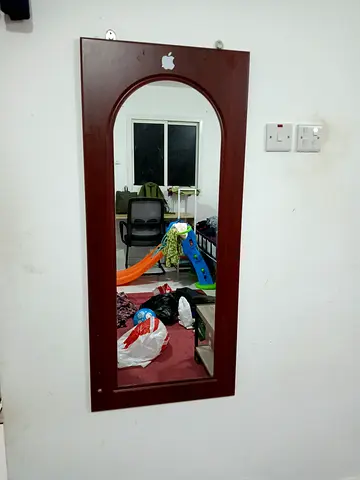 GOOD Condition Mirror for Sale