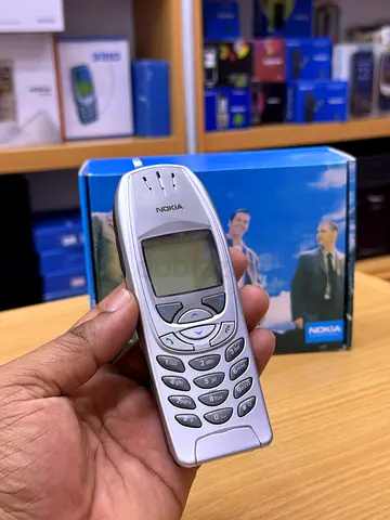 Nokia 6310i