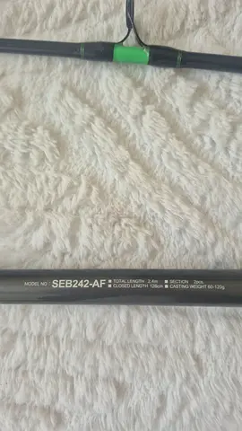 Fishing rod marka daiwa length 2.4m section 2 pcs casting weight 60 to 120g