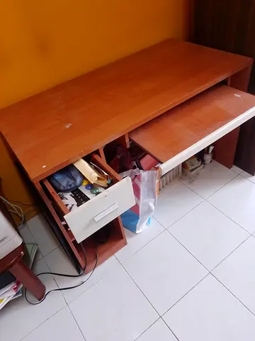 Wooden computer Table