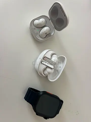 Samsung earbuds