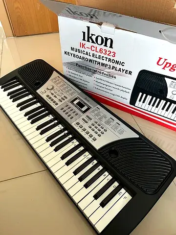 Ikon Musical electronic keyboard with MP3 player