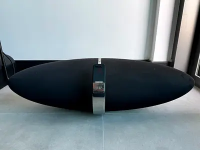 Bowers  Wilkins Zeppelin