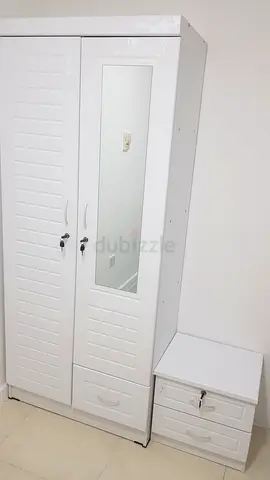Elegant White Wardrobe with mirror