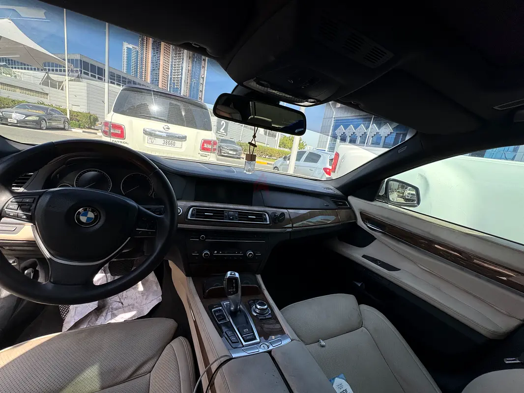 740Li