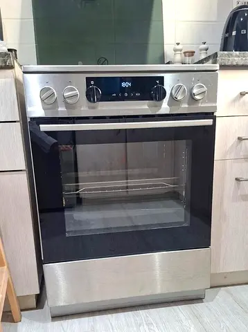 Gorenje brand 4Burner top gas oven electric cooker 60cm