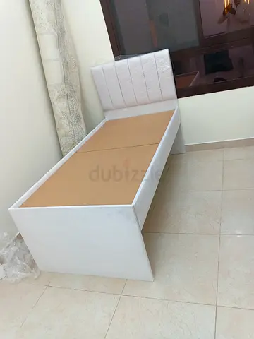 Luxury White Single size bed frame with medical matters for sale!