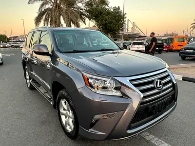 Lexus GX460 Premier No Accident First Owner Model 2017 GCC Full Option Good Conditions.