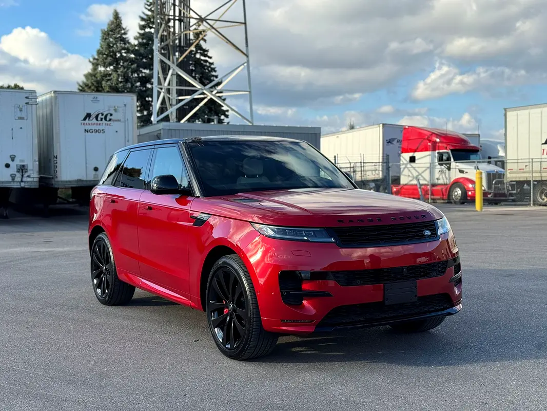 Land Rover Range Rover Sport 2025 — photo 1 of 13