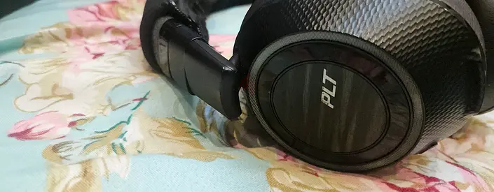 Plantronics BackBeat PRO 2 Headphones - Wireless Noise Cancelling - Black Tan