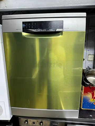 Bosch latest model series 6 3 rack dishwasher 13 place setting with wifi model touch screen