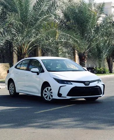 783 Per month | GCC | Toyota Corolla | 2022 | Full service history | 2 Keys | Maintained Car