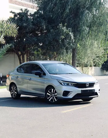 INSTALLMENT GCC HONDA CITY 202 MODEL WITH 2 KEYS! AVAILABLE ON BANK FINANCE AND CASH BOTH