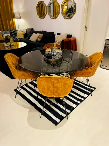 2XL brand Dinning set