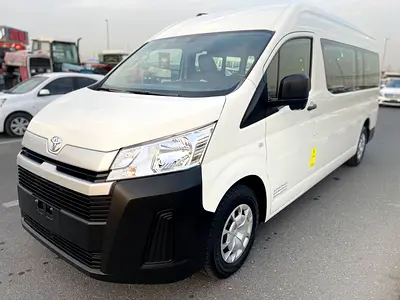 TOYOTA HIACE 2023 A/T 13 SEATS PASSENGER VAN GCC SPECS