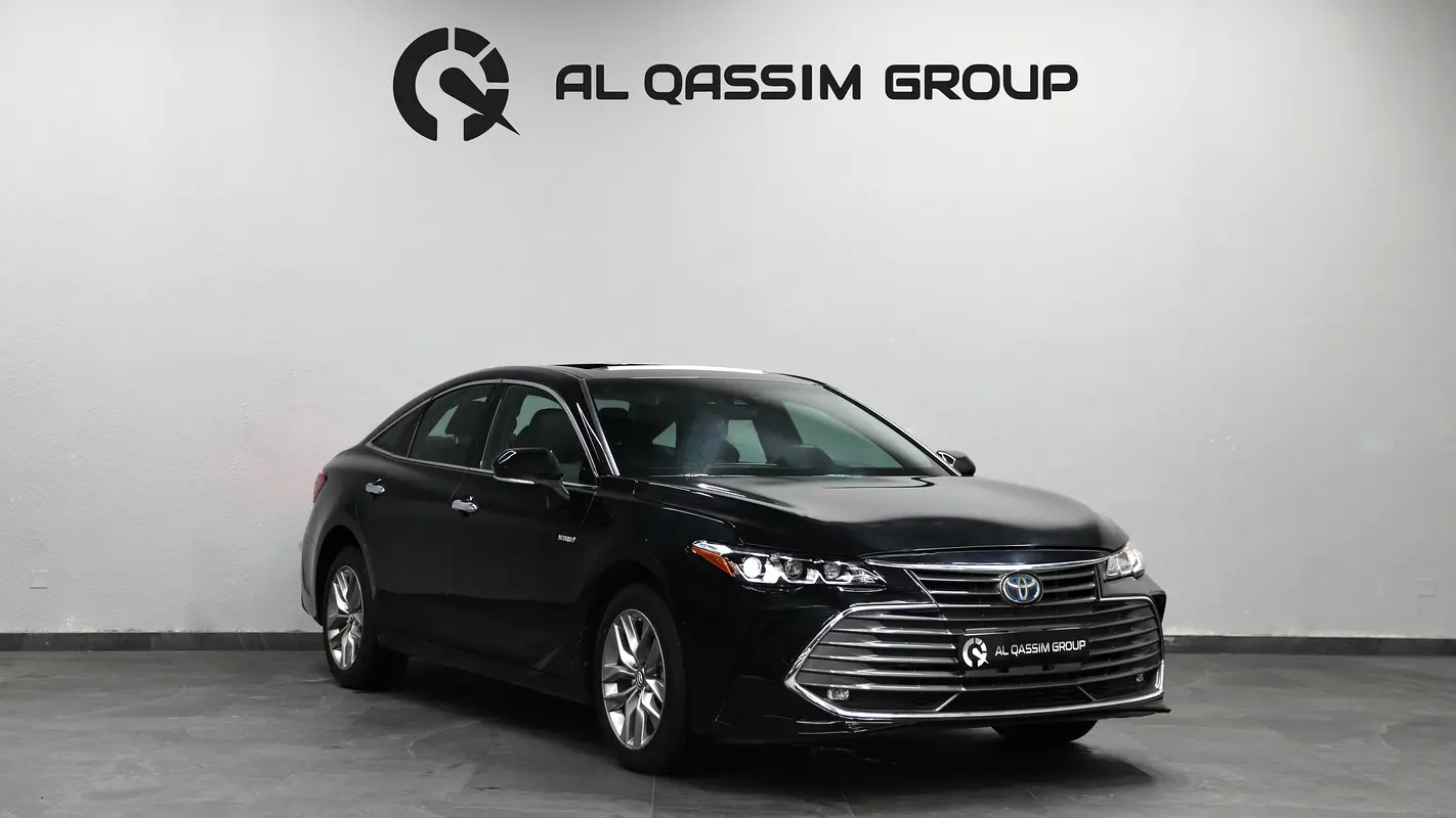 Toyota Avalon 2021 — photo 1 of 17