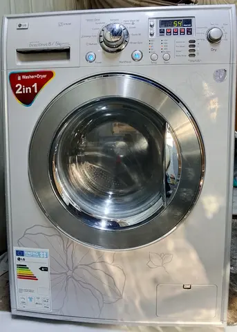 LG 2-in-1 Washer Dryer - Efficient and Reliable