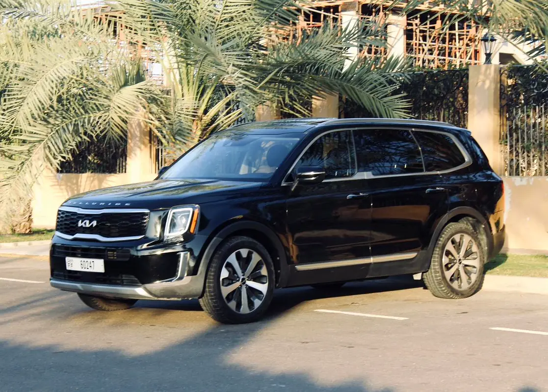 Kia Telluride 2022 — photo 1 of 20