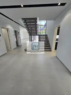 Super Distress Deal | 5BR Forest Signature Villa with Pool &amp; Lift | Saro, Masaar